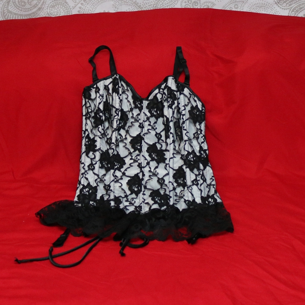 Fredrick's of Hollywood Burlesque Lace Corset